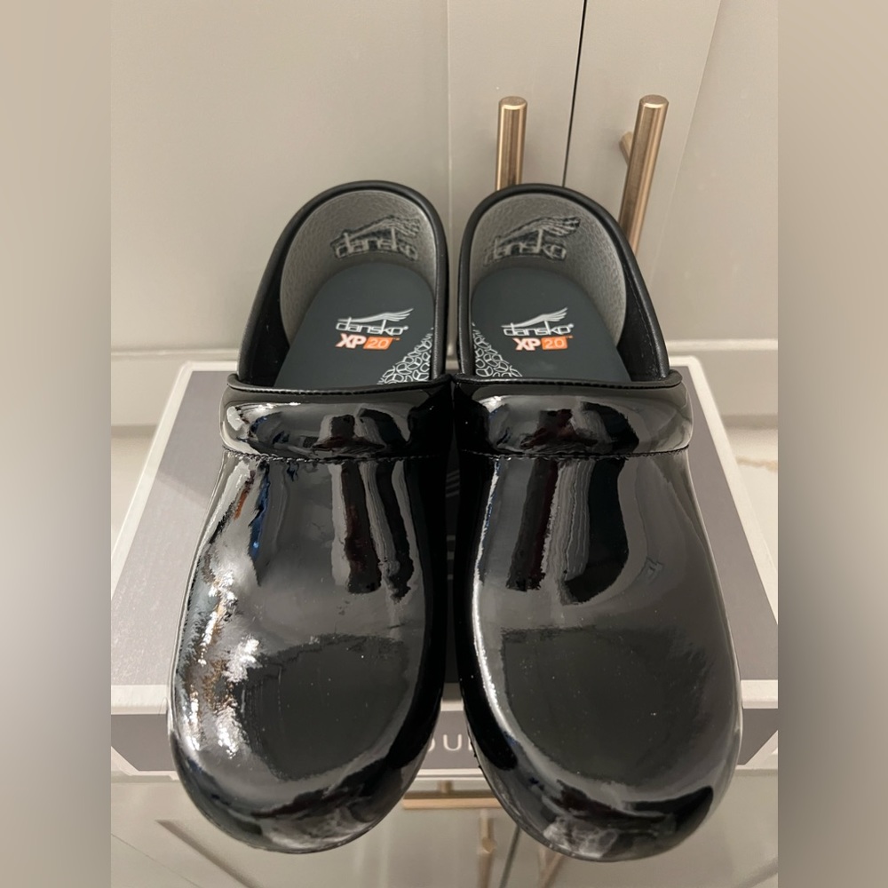 DANSKO CLOGS